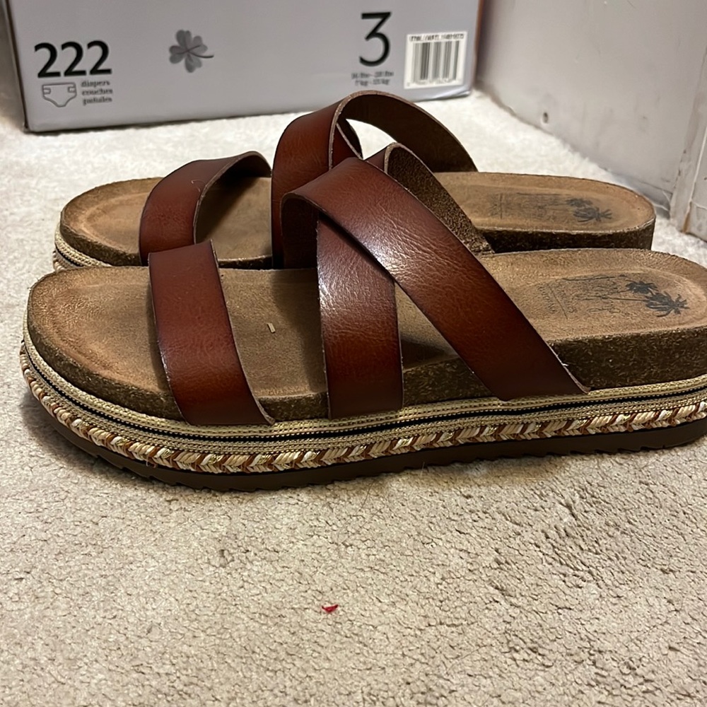 Jellypop Brown Strappy Platform Slide Sandals